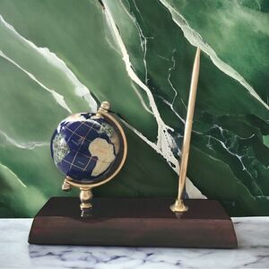 Vintage Multi Color Stone MOP Brass Inlay Globe Gold Tone Pen Wood Base Desk Set